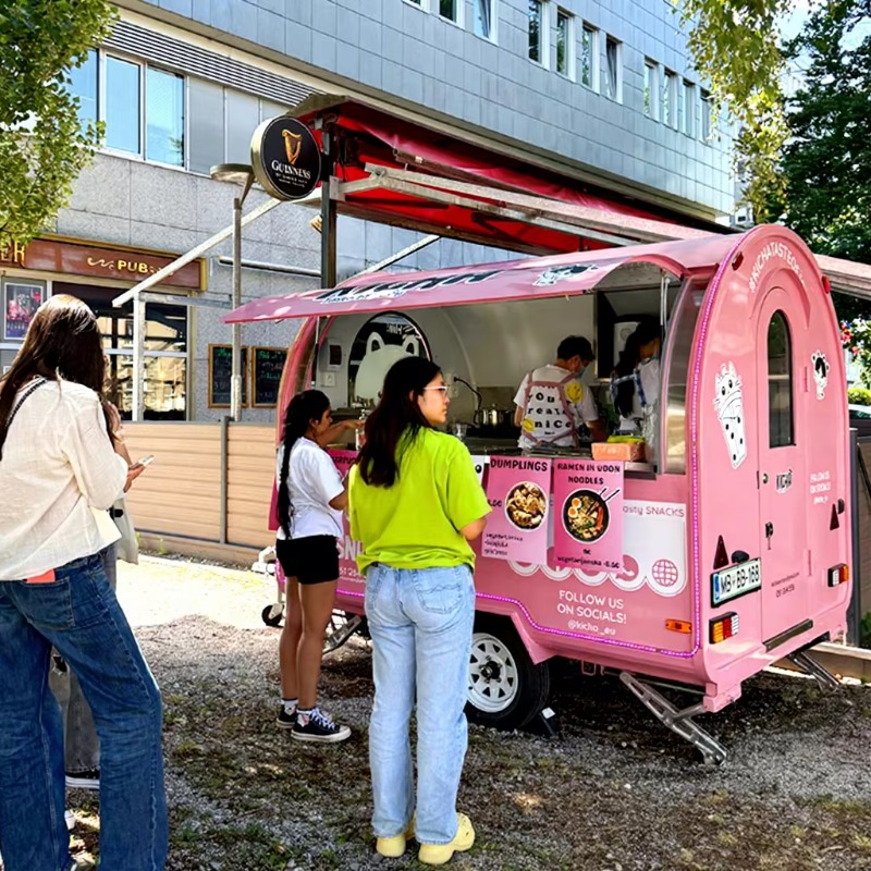 Coffee Equipment Europe - W pełni wyposażony food truck na